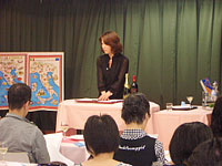 多賀谷洋子代表のセミナー風景